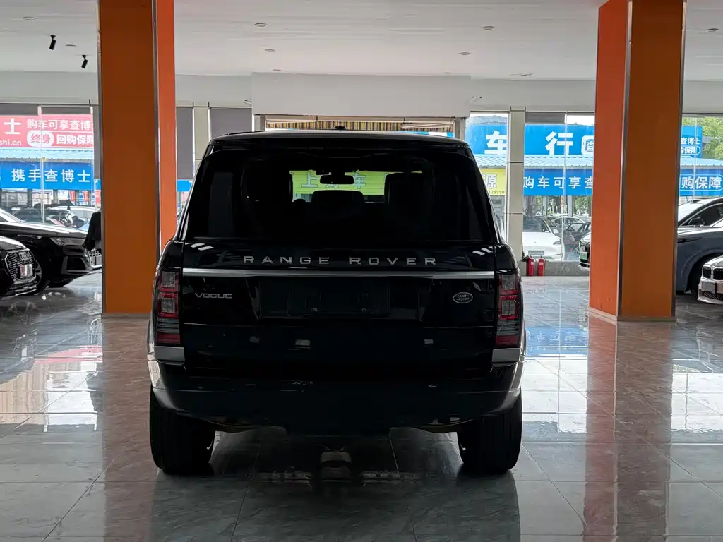 Land Rover Range Rover — миниатюра 17