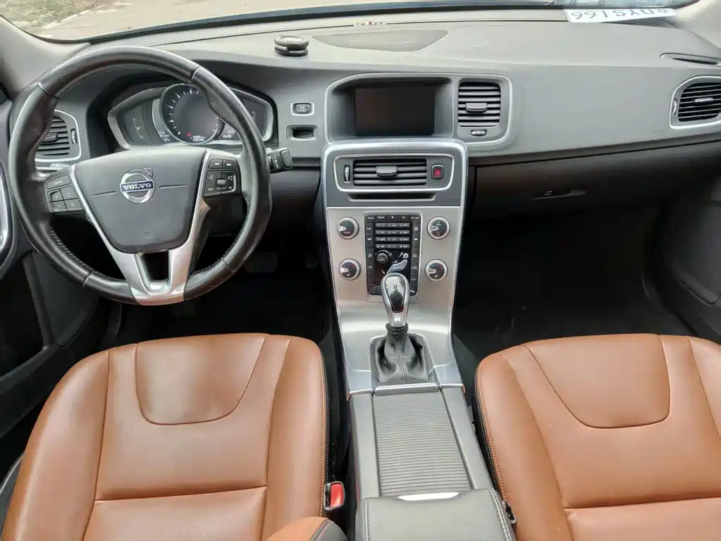 Volvo S60 — миниатюра 6