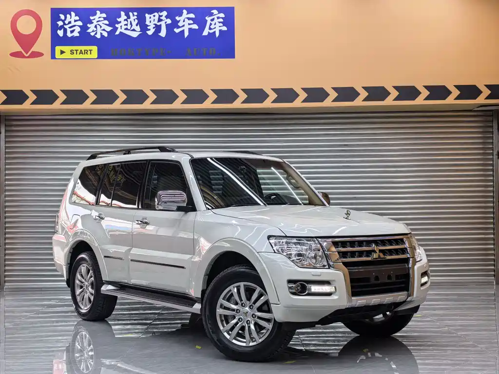 Mitsubishi V97 2019 3.8L