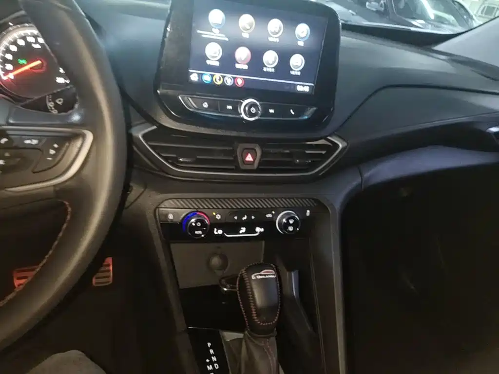 Chevrolet Volando — миниатюра 13