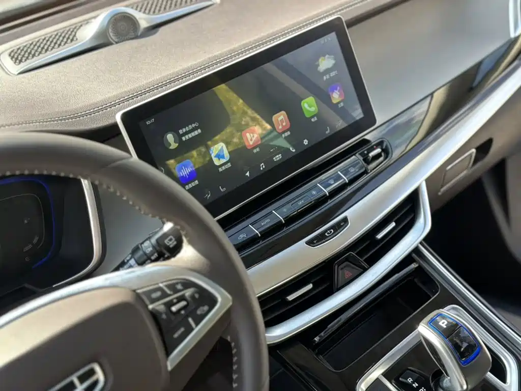 Geely Jia Ji New Energy — миниатюра 5