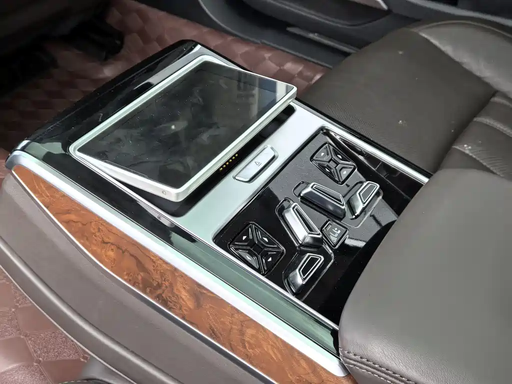 Audi A8 — фотографии объявления, Фото 11