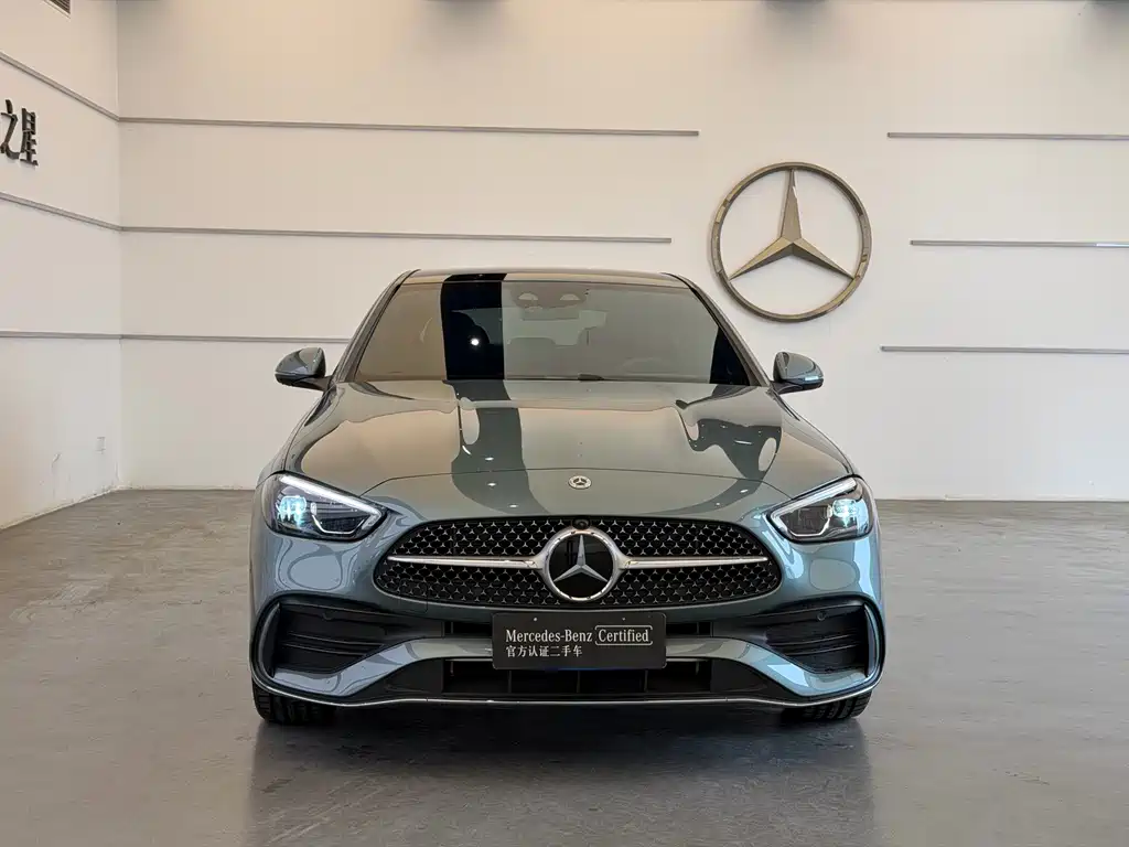 Mercedes-Benz C-Class — миниатюра 2
