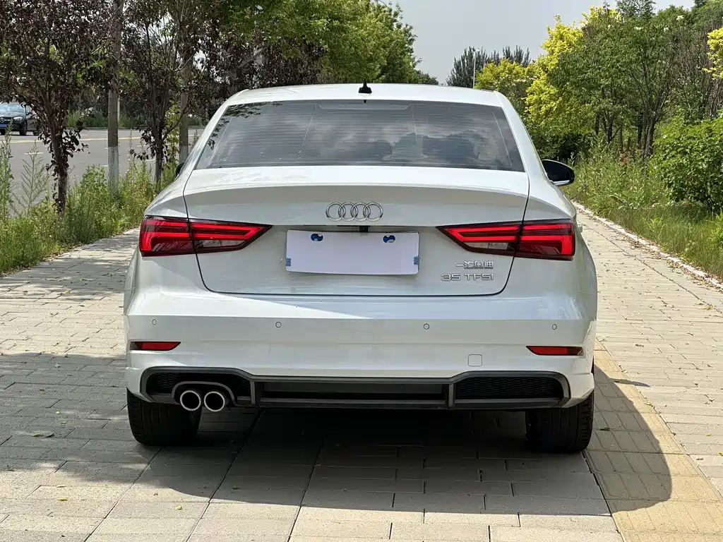 Audi A3 2020 Limousine 35 TFSI Fashion V