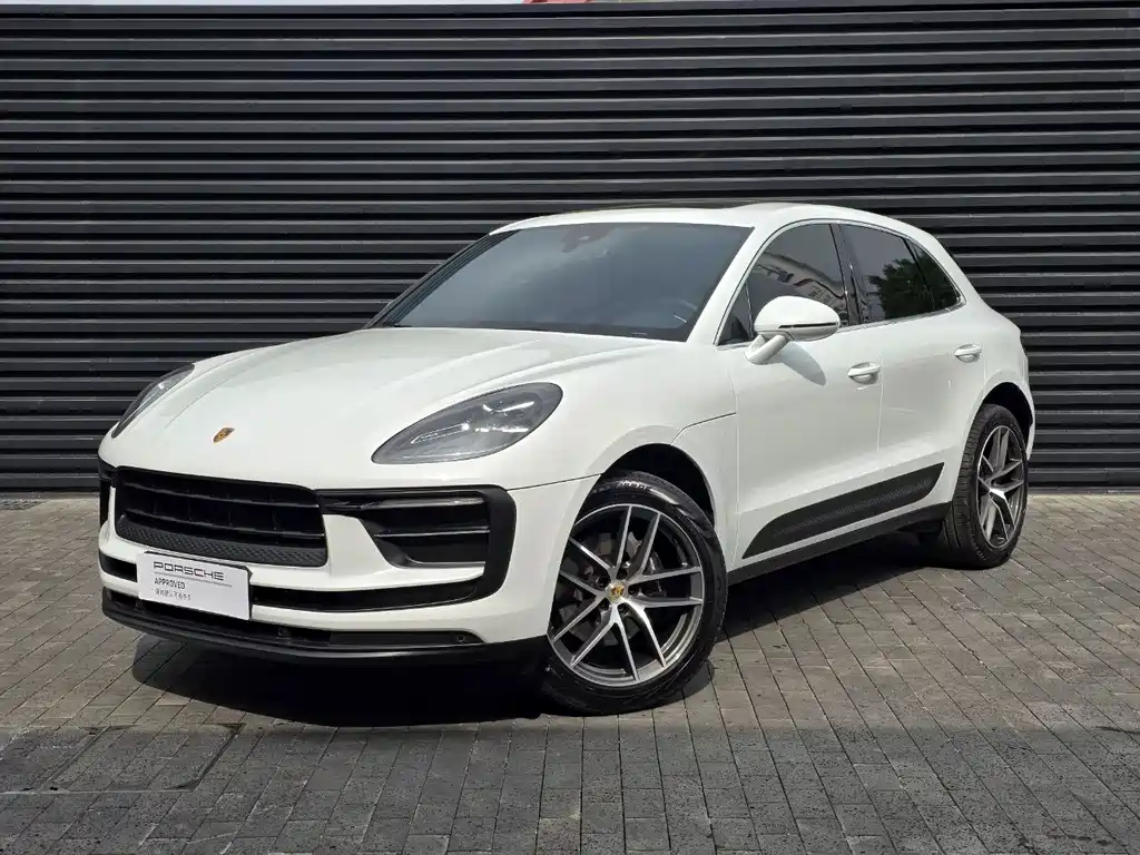 Porsche Macan 2025
