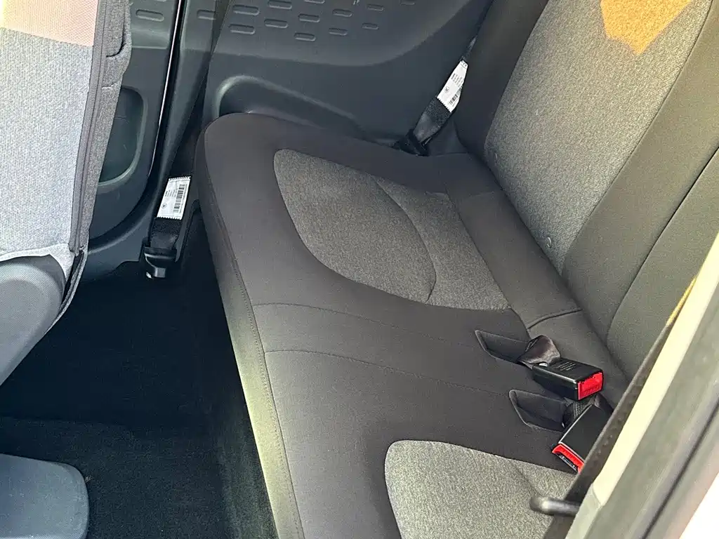 Wuling MINIEV — миниатюра 11