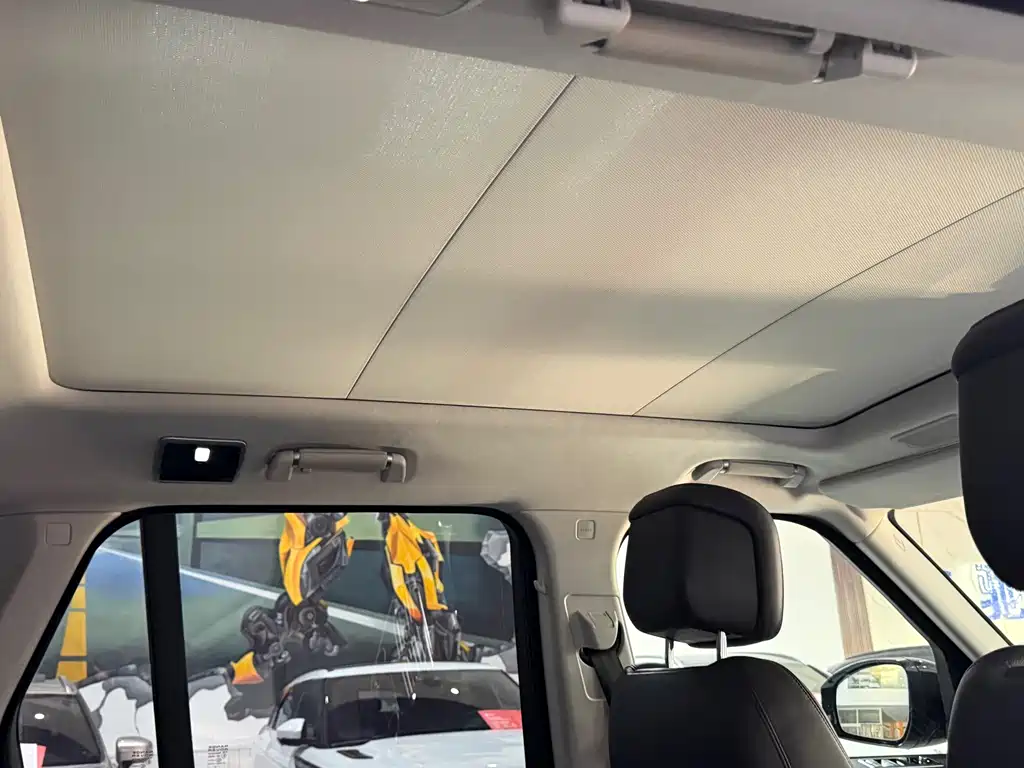 Land Rover Range Rover — миниатюра 16