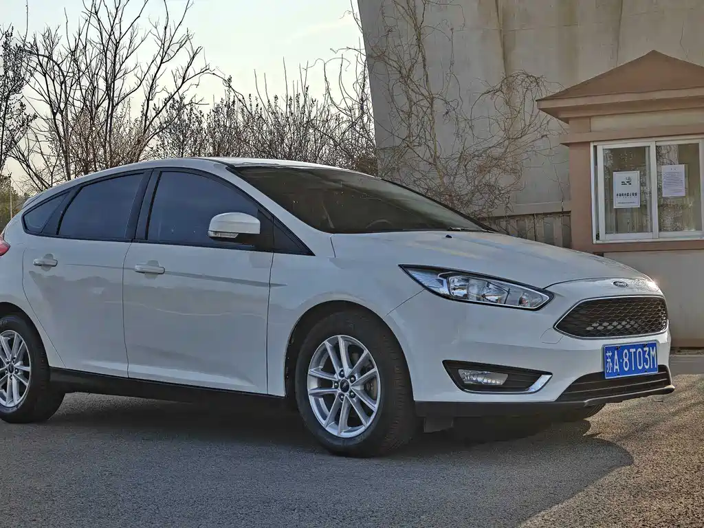 Ford Focus — миниатюра 3