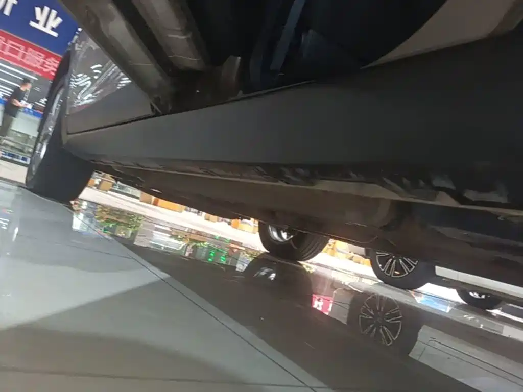 Geely Emgrand GS — миниатюра 22