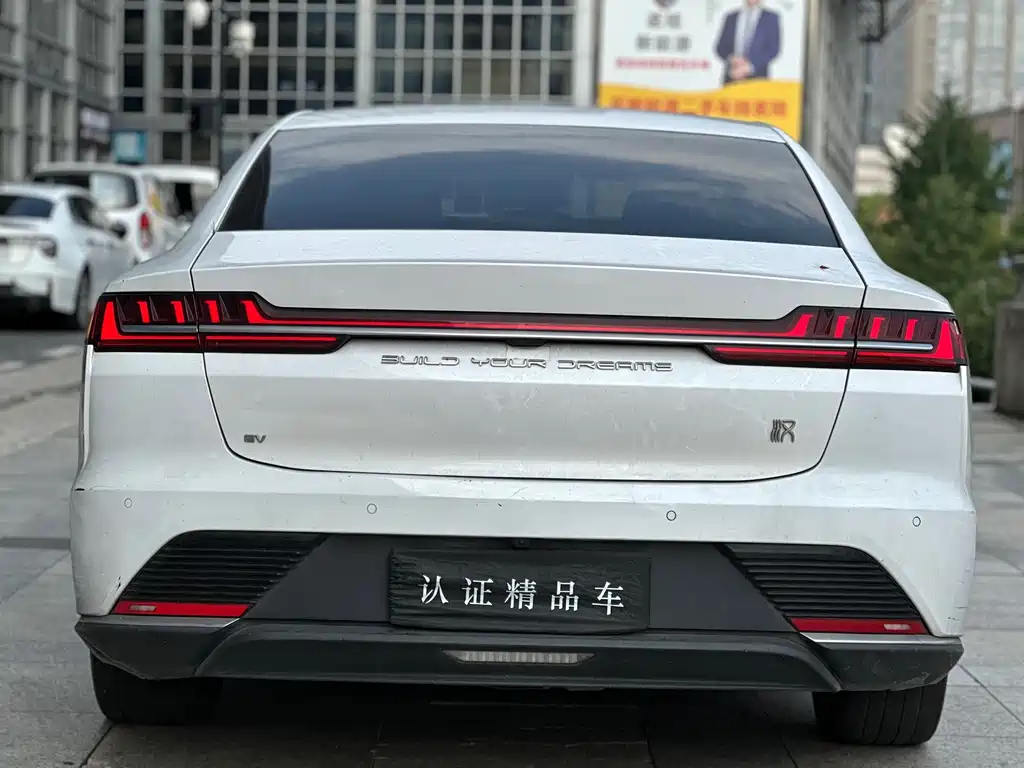 BYD Han — миниатюра 6