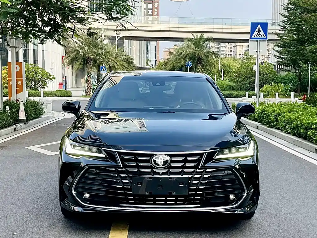 Toyota Avalon — миниатюра 5