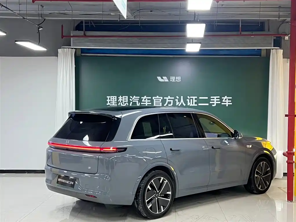Li Auto L8 2025 Ultra