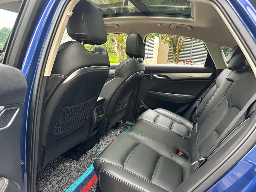Geely Xingyue — миниатюра 11