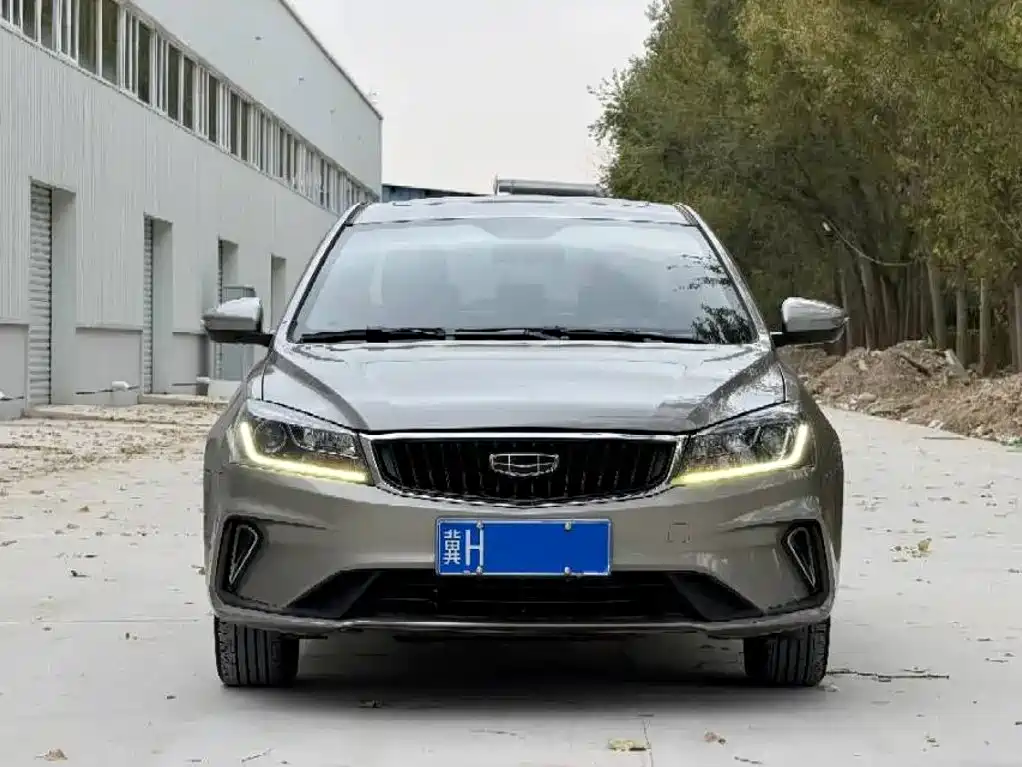 Geely Emgrand — миниатюра 2