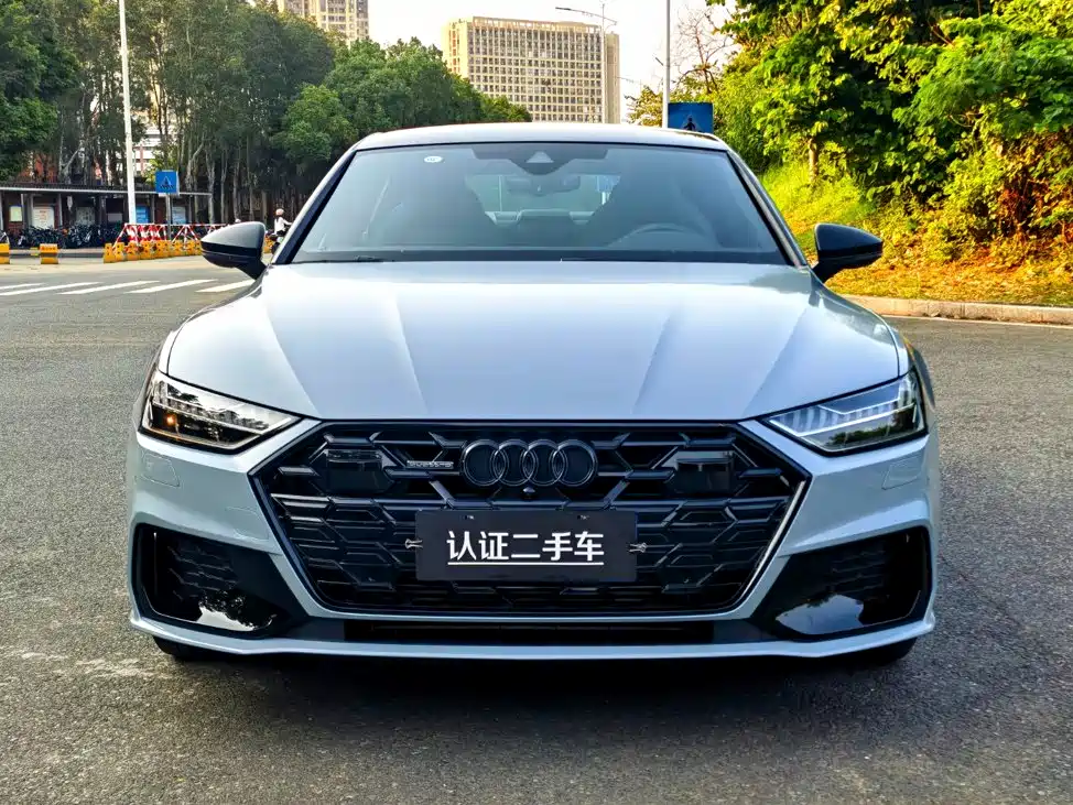 Audi A7L — миниатюра 2
