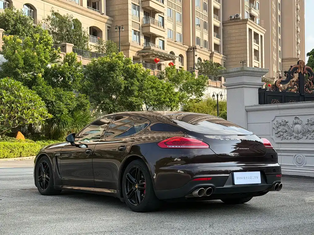 Porsche Panamera — миниатюра 5