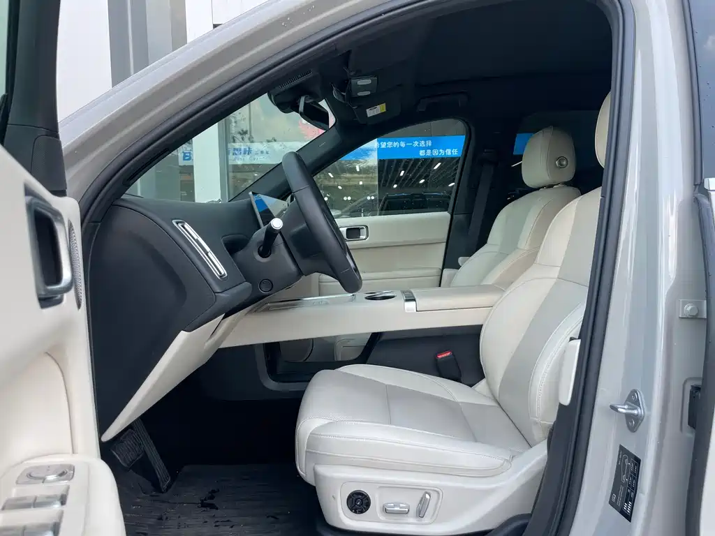Li Auto Li L6 — миниатюра 4