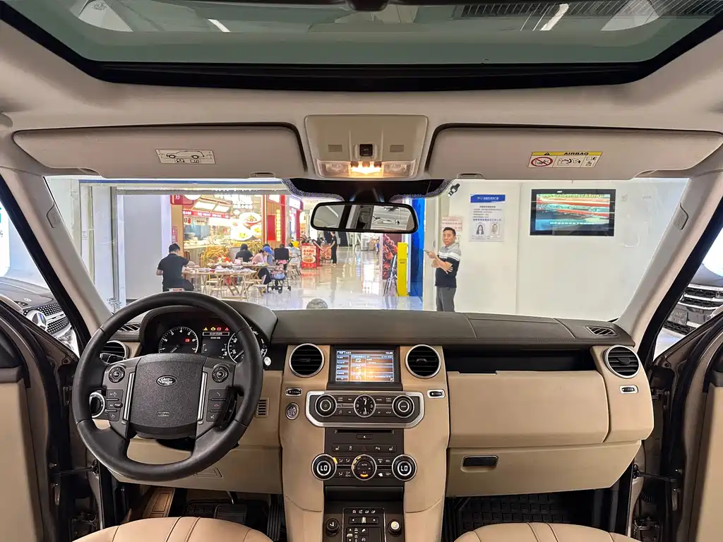 Land Rover Discovery — миниатюра 22