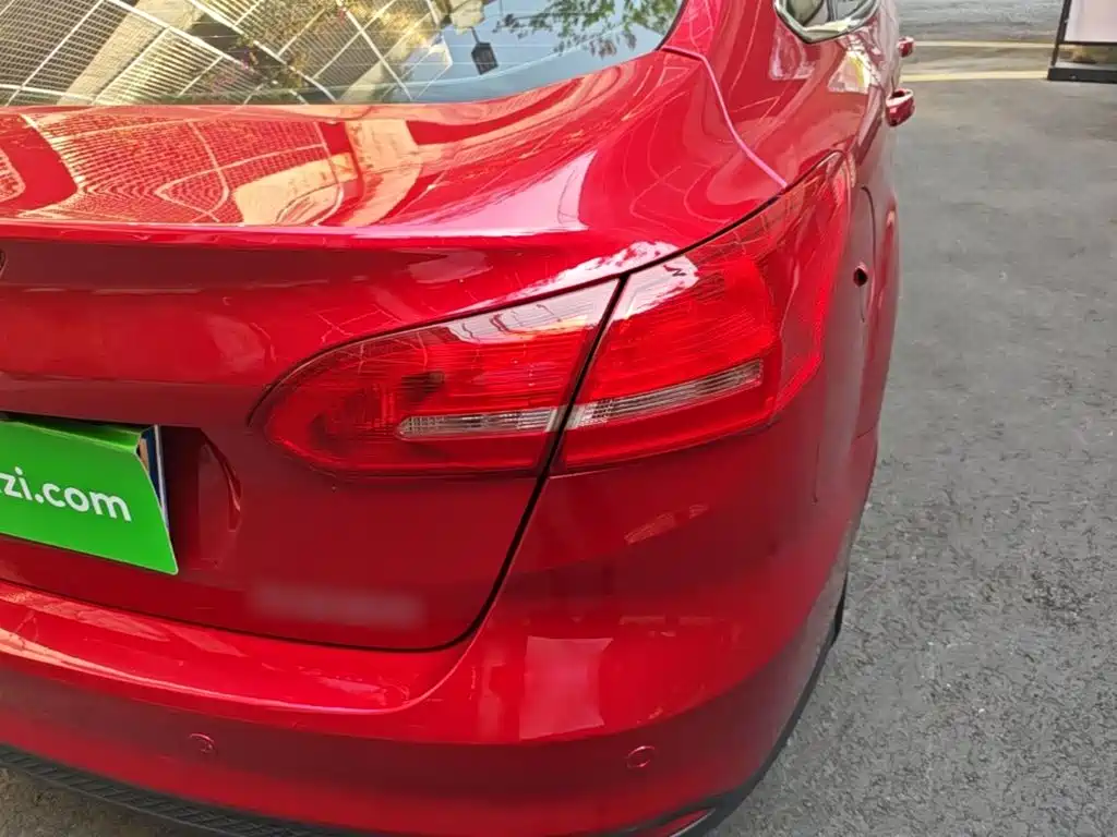 Ford Focus — миниатюра 8
