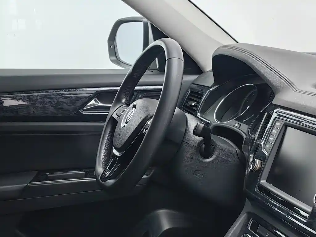 Volkswagen Teramont — миниатюра 22