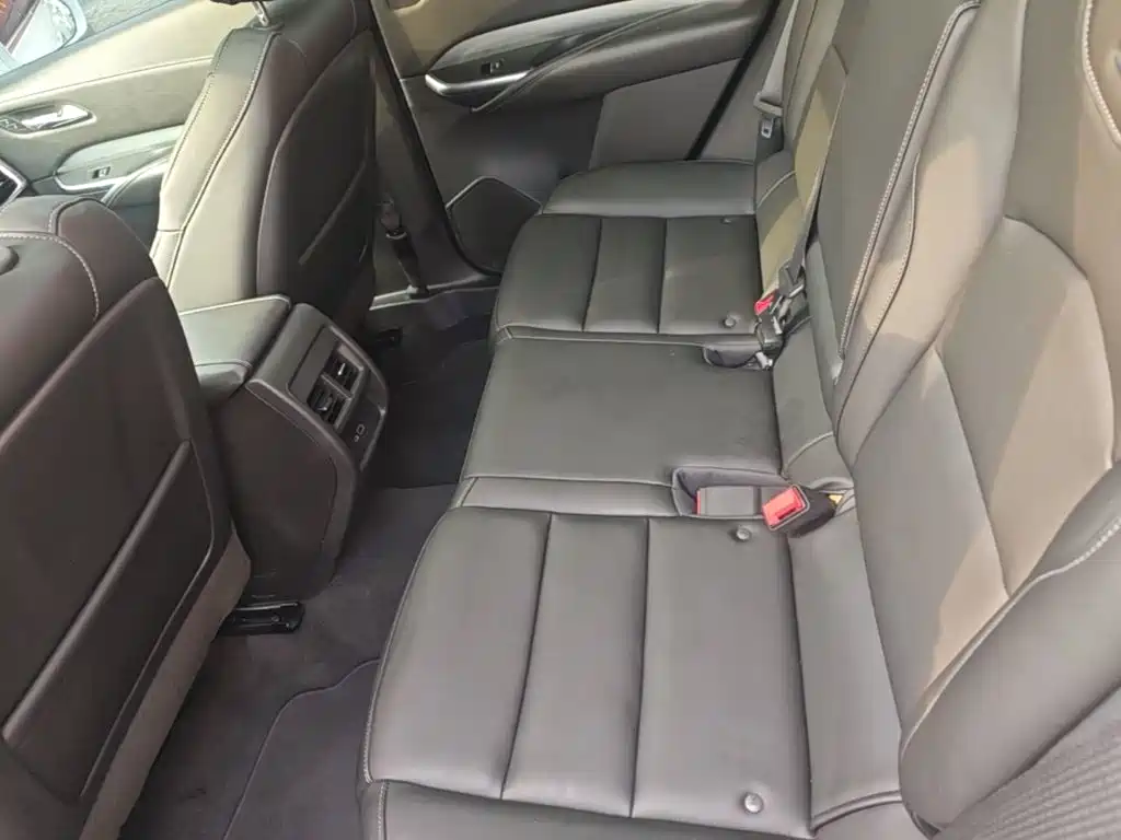 Cadillac XT4 — миниатюра 17