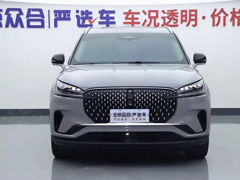 Lincoln Aviator — миниатюра 3
