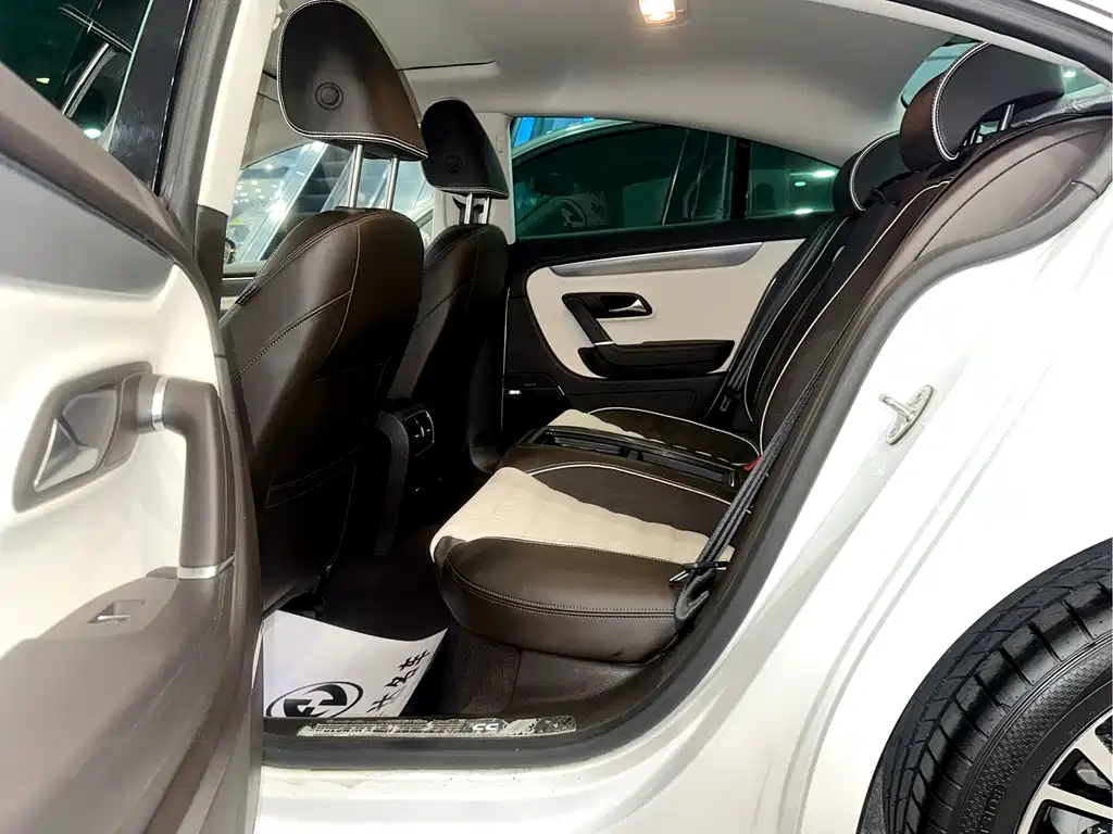 Volkswagen FAW - Passat CC CC 2015 3.0FSI V6