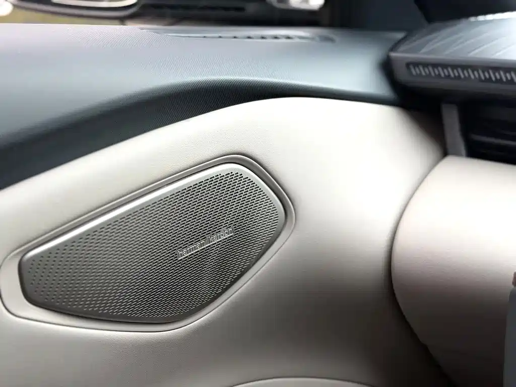 Lynk & Co Z10 2025 95kWh 702km Halo