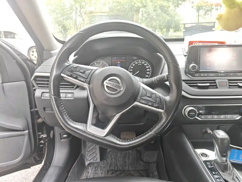 Nissan Teana — миниатюра 13