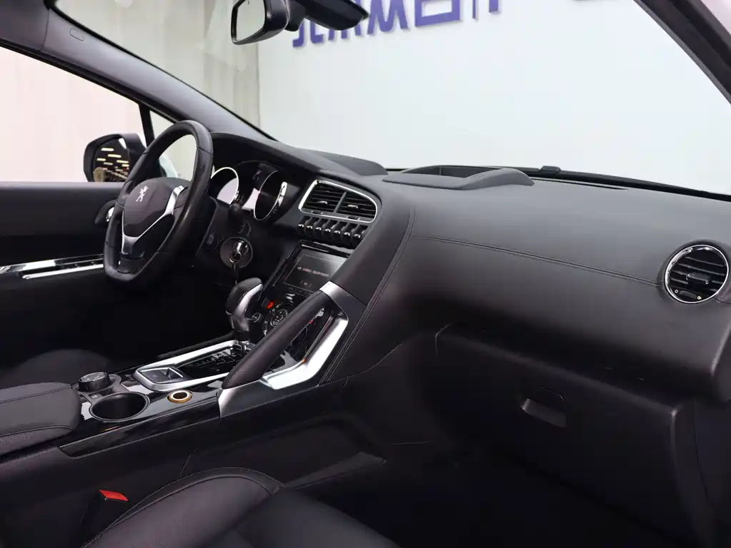 Peugeot 3008 — миниатюра 11