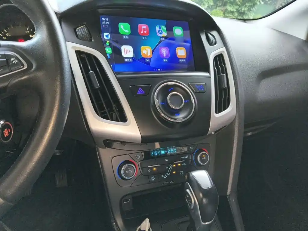 Ford Focus — миниатюра 6