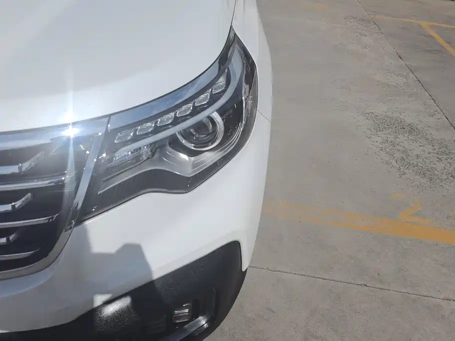 Kia Sportage — миниатюра 5