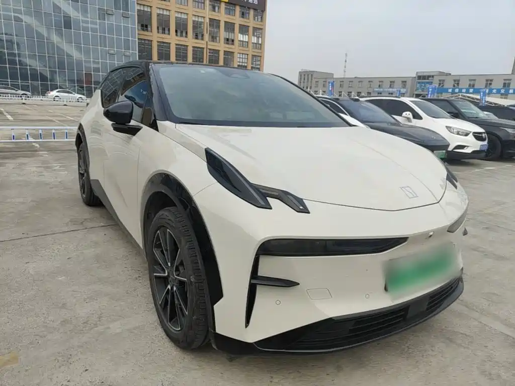 Zeekr X — миниатюра 4