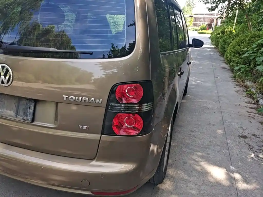 Volkswagen Touran — миниатюра 8