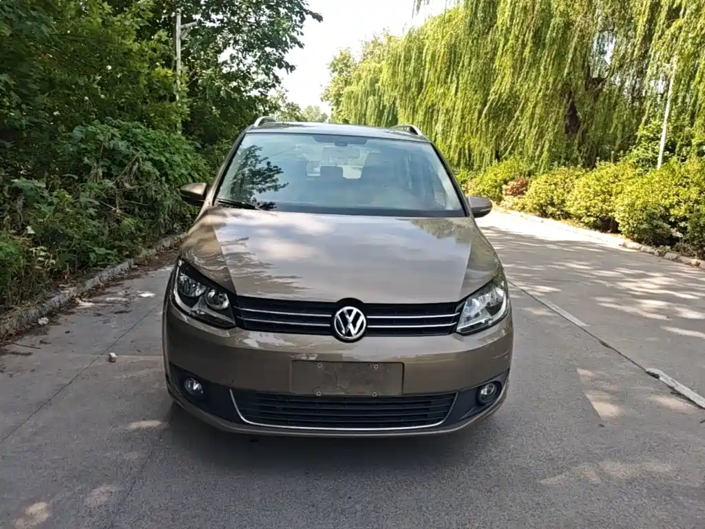 Volkswagen Touran — миниатюра 3