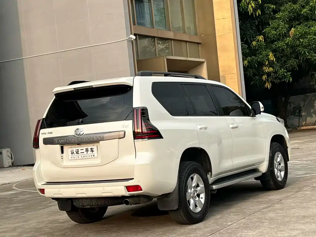 Toyota Prado — миниатюра 8