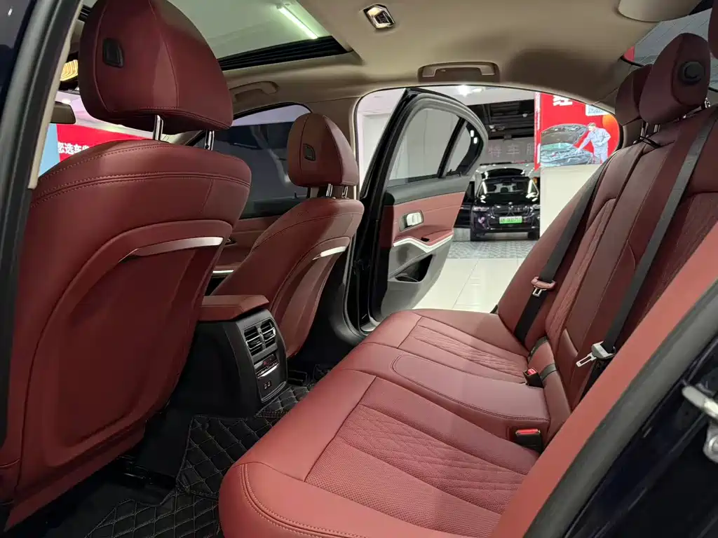 BMW 3 Series — миниатюра 15