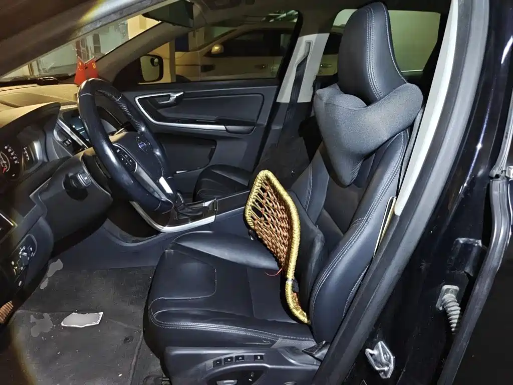 Volvo XC60 — миниатюра 16