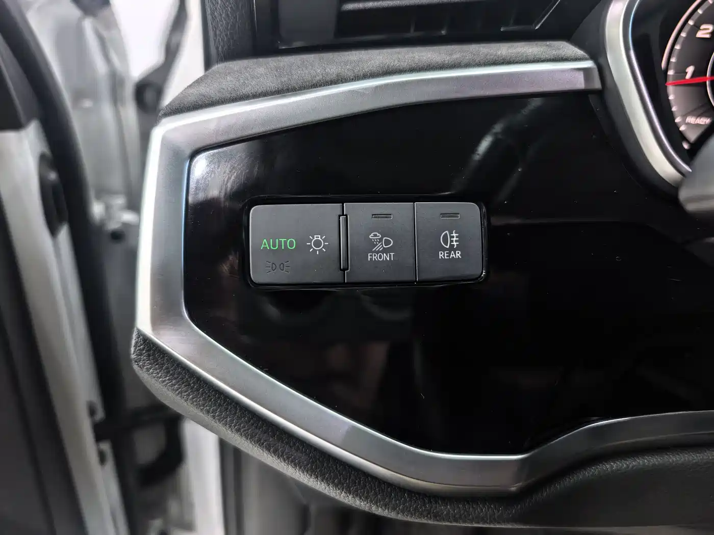 Audi Q3 2022 Белый из Китая, фото 6