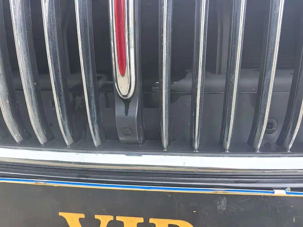 Hongqi Hongqi H5 — миниатюра 4