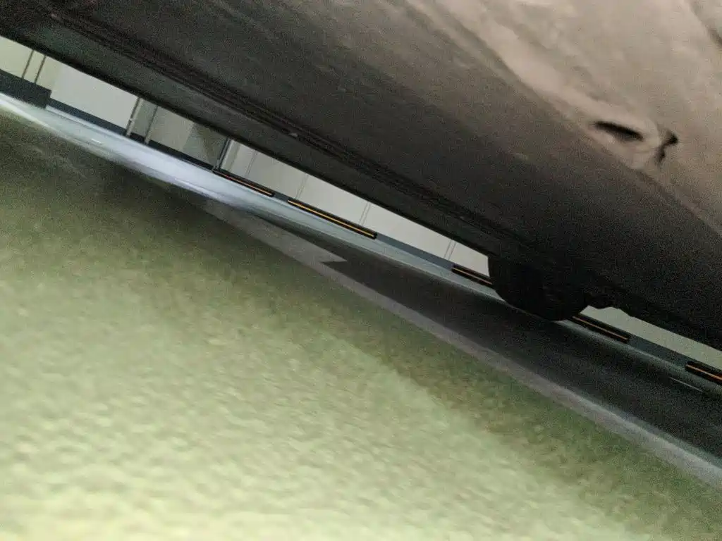 Tesla Model Y — миниатюра 17