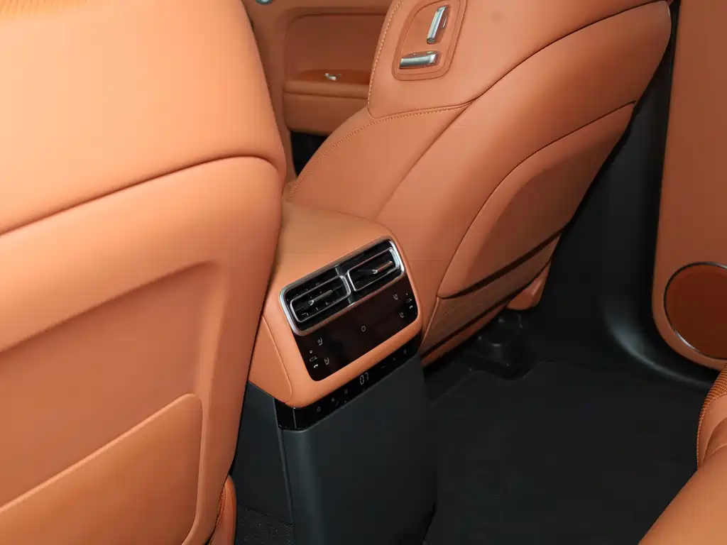 Li Auto Li L7 — миниатюра 25