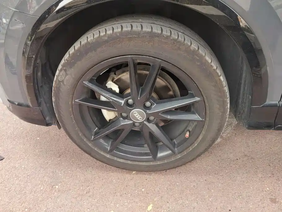 Audi Q2L — миниатюра 6