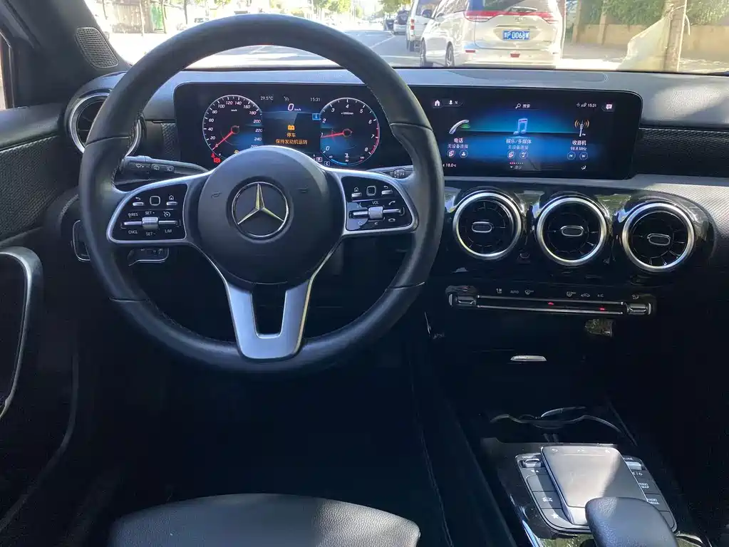 Mercedes-Benz A-Class (Import) — миниатюра 8