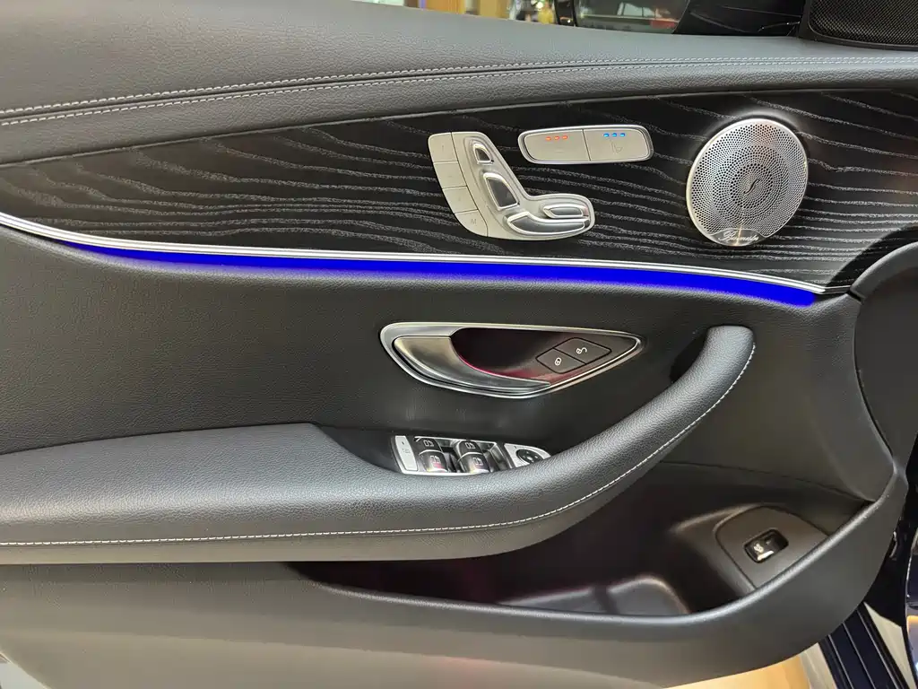 Mercedes-Benz E-Class E 2021 E 300 Sport