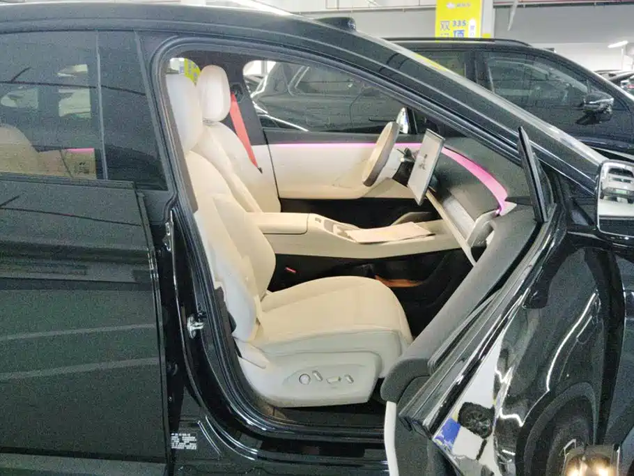 Onvo L60 2025 60kWh
