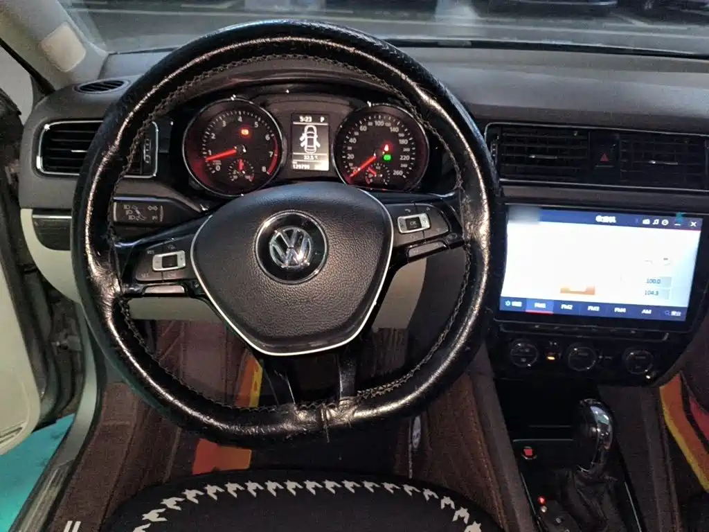 Volkswagen Sagitar — миниатюра 3