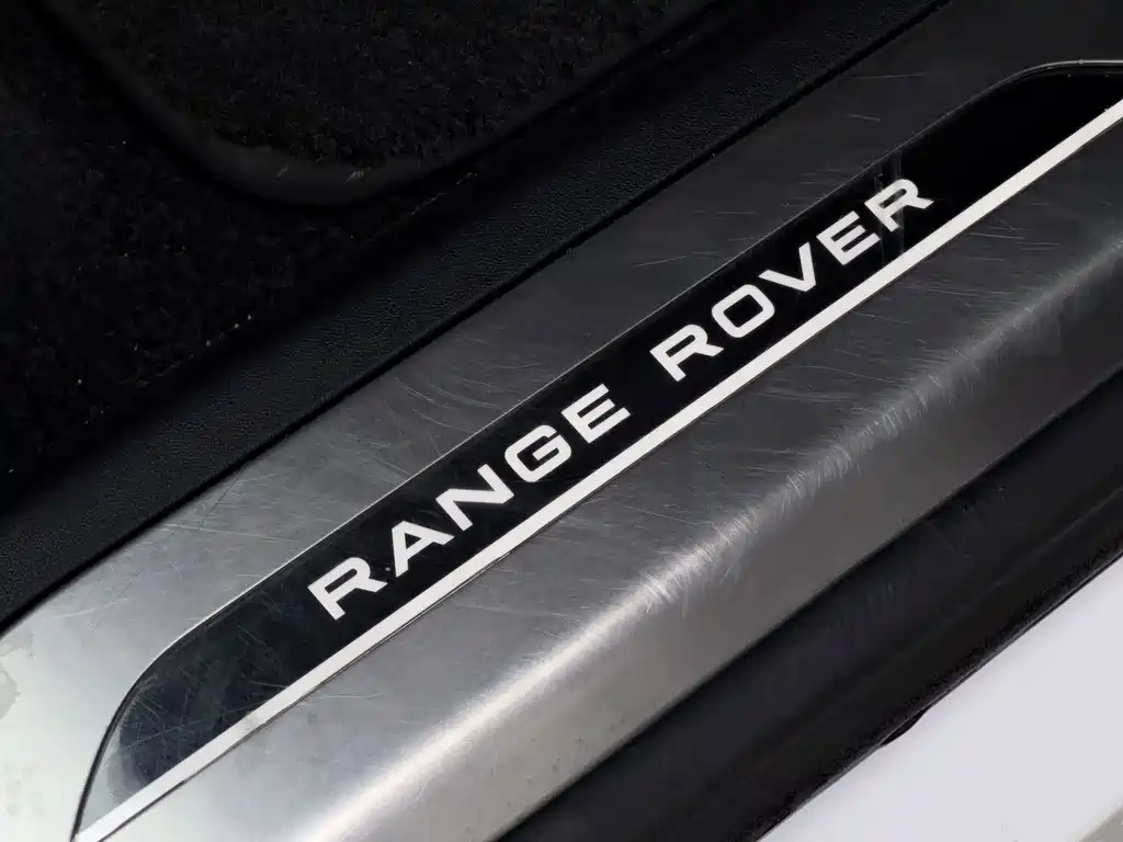 Land Rover Range Rover — миниатюра 10