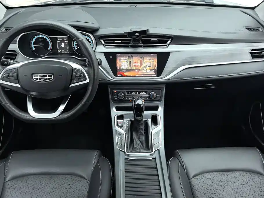 Geely Emgrand — миниатюра 12