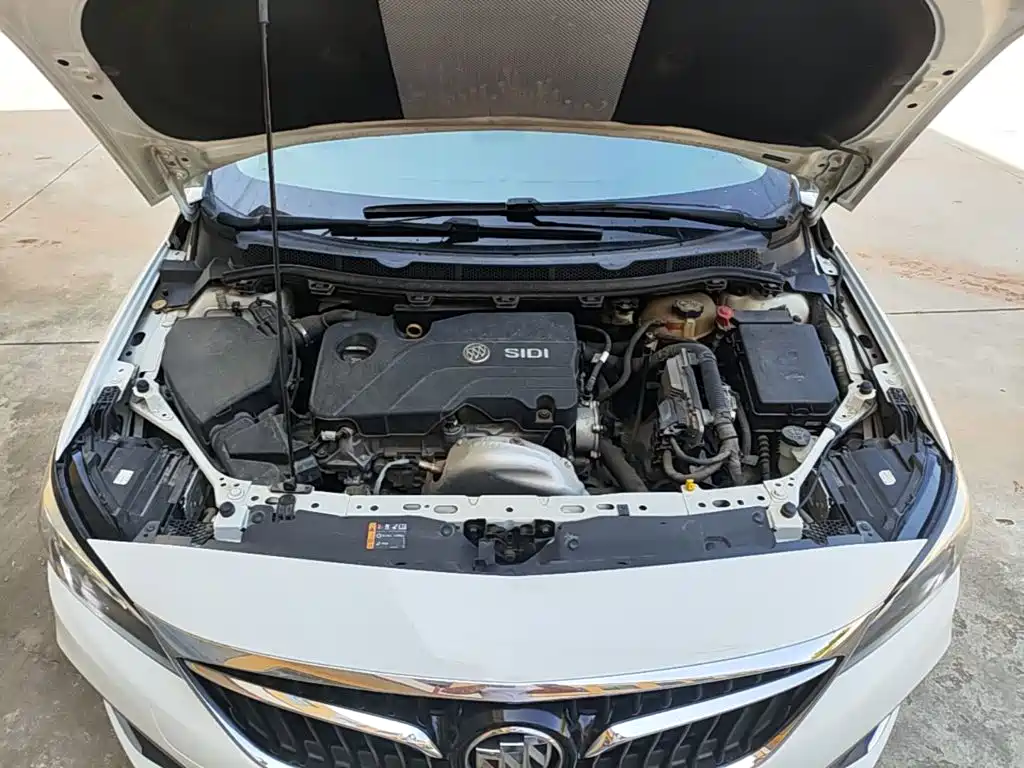 Buick Verano — миниатюра 20